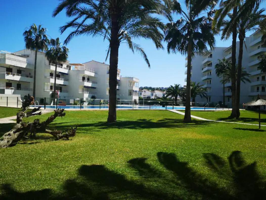 Casa En Urb. Con La Piscina Mas Grande De Javea. Exterior foto