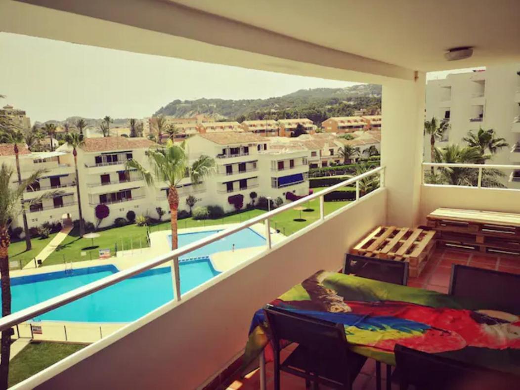 Casa En Urb. Con La Piscina Mas Grande De Javea. Exterior foto