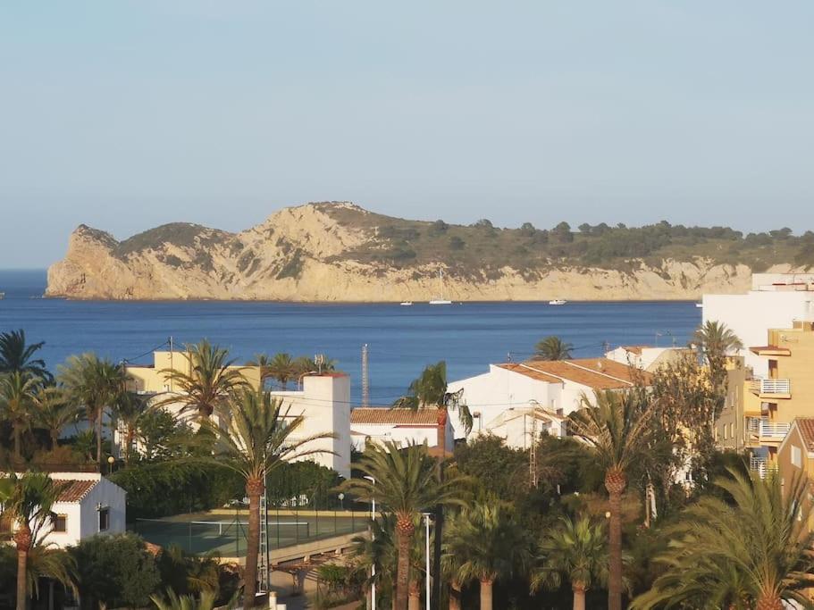 Casa En Urb. Con La Piscina Mas Grande De Javea. Exterior foto