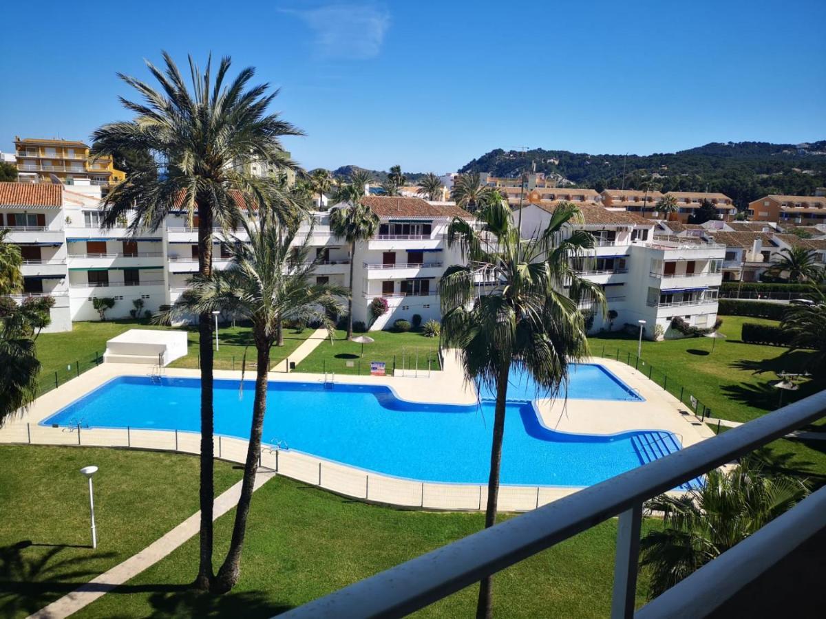Casa En Urb. Con La Piscina Mas Grande De Javea. Exterior foto
